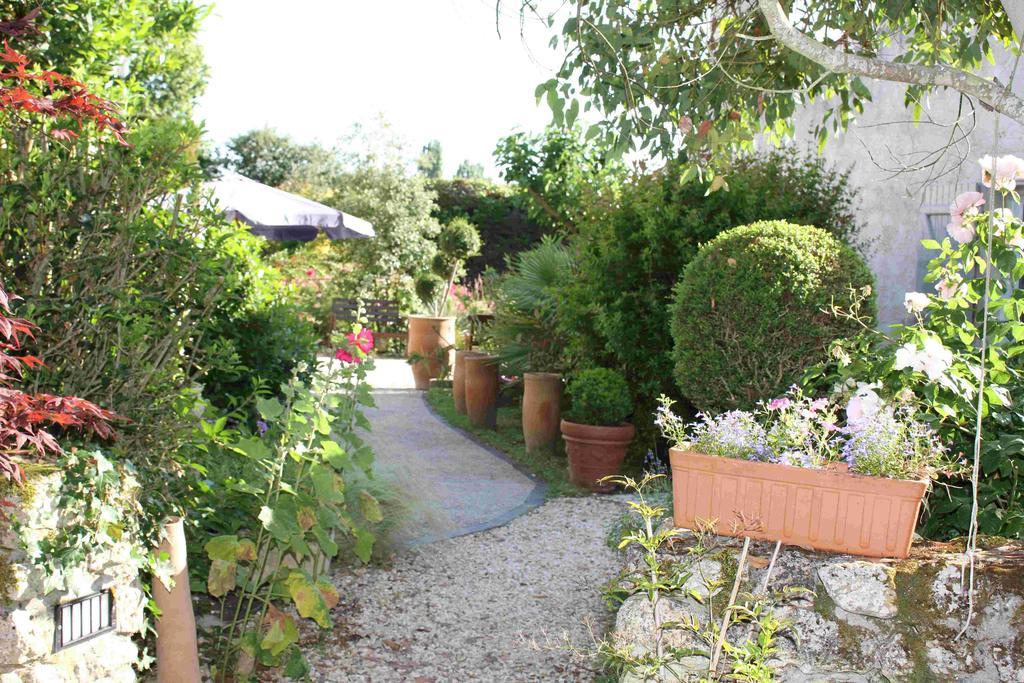 Chambres D'Hotes Le Logis Du Port Paradis Nieulle-sur-Seudre Exteriör bild